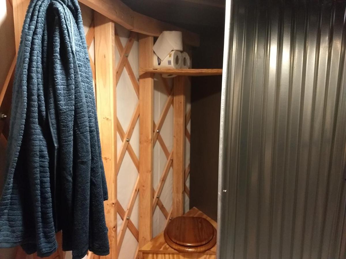 Livingston Manor Yurt Hotel Parksville Exterior foto